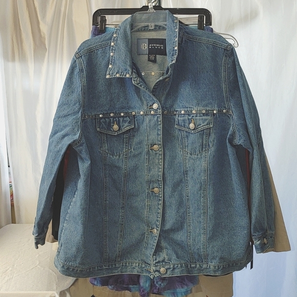 Avenue Blues Studded Denim Jacket 